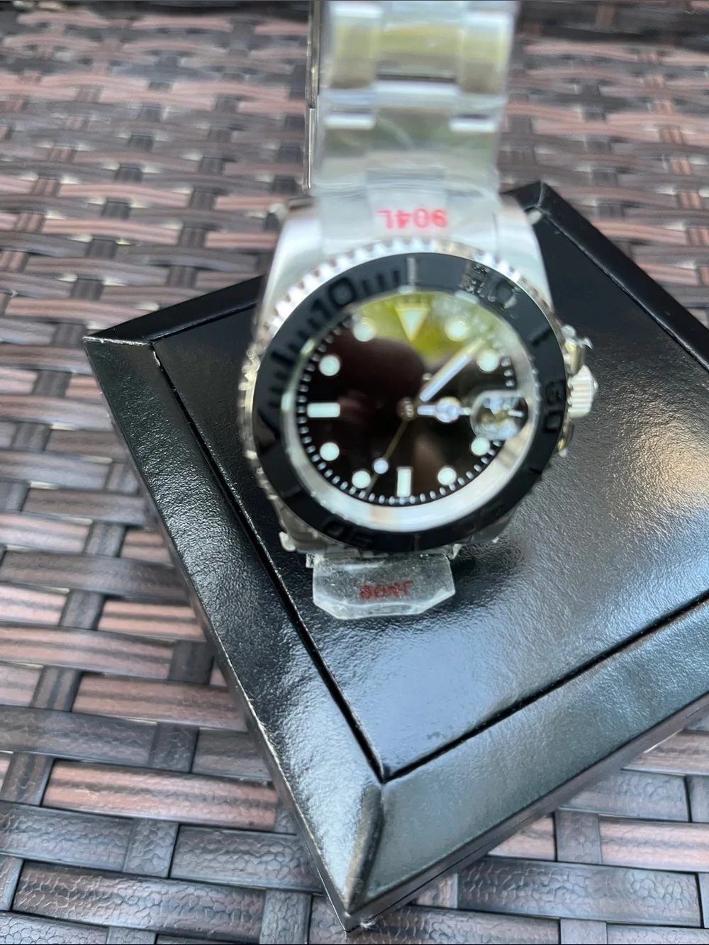 Stainless Steel Men's Dive Watch - Black Dial
